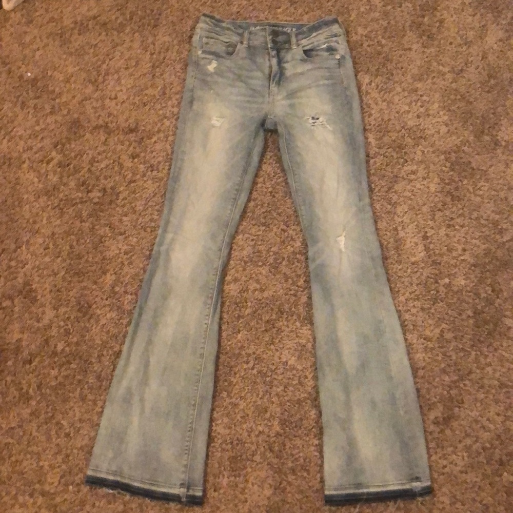 American Eagle Hi-rise Flare jeans